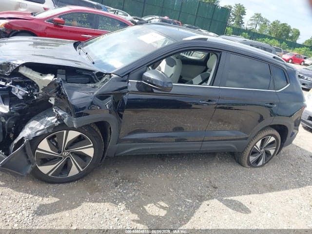 2025 VOLKSWAGEN TAOS 1.5T SE 14