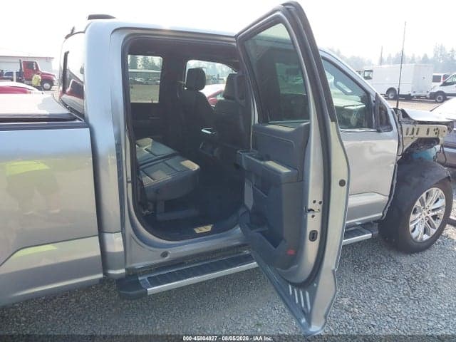 2025 FORD F-150 LARIAT 8