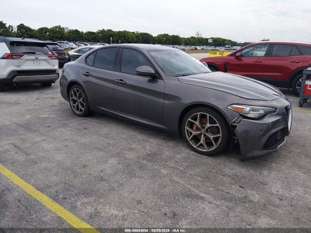 2018 ALFA ROMEO GIULIA TI SPORT AWD - 1