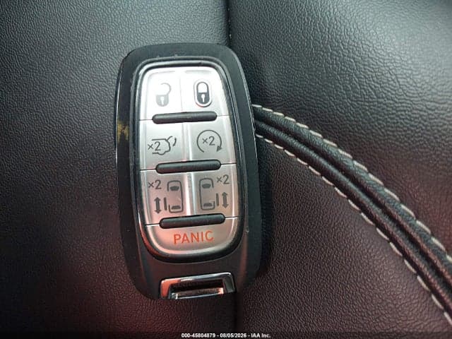 2025 CHRYSLER PACIFICA SELECT 11