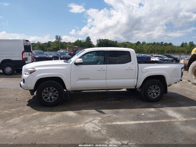2019 TOYOTA TACOMA SR5 V6 14