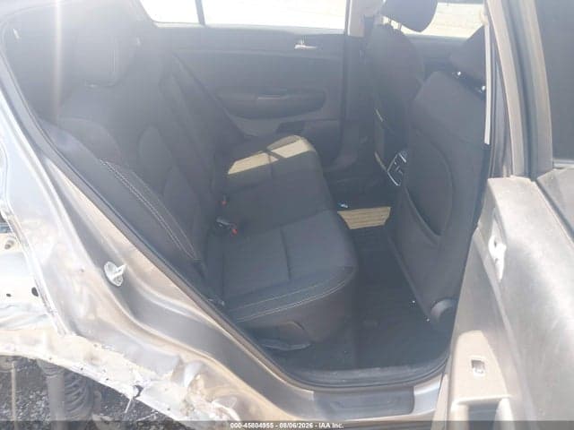 2019 KIA SPORTAGE LX 8