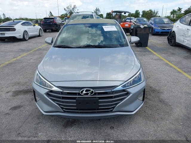 2020 HYUNDAI ELANTRA SEL 12
