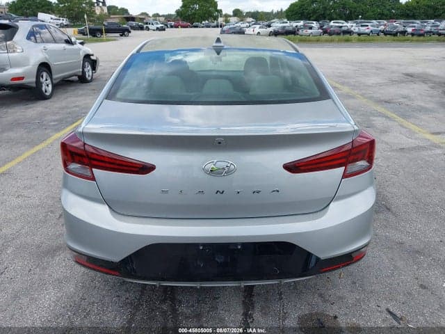 2020 HYUNDAI ELANTRA SEL 16