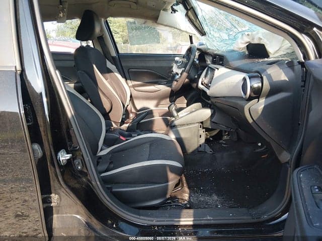 2020 NISSAN VERSA SV XTRONIC CVT 5