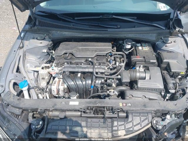 2024 HYUNDAI ELANTRA SE 10