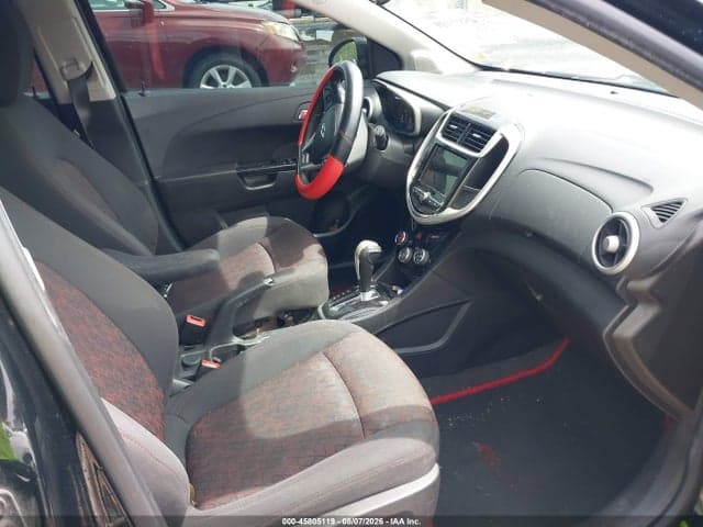 2018 CHEVROLET SONIC LT AUTO 5