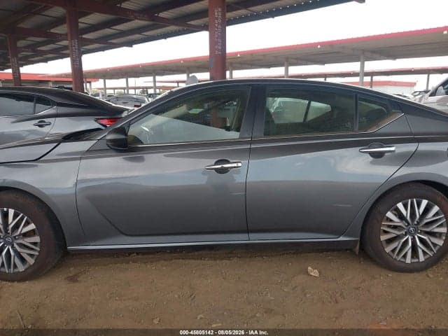 2025 NISSAN ALTIMA SV FWD 14