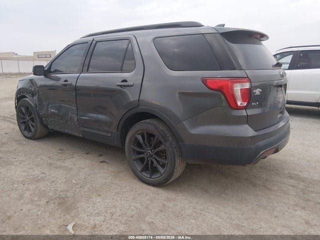 2017 FORD EXPLORER XLT 3