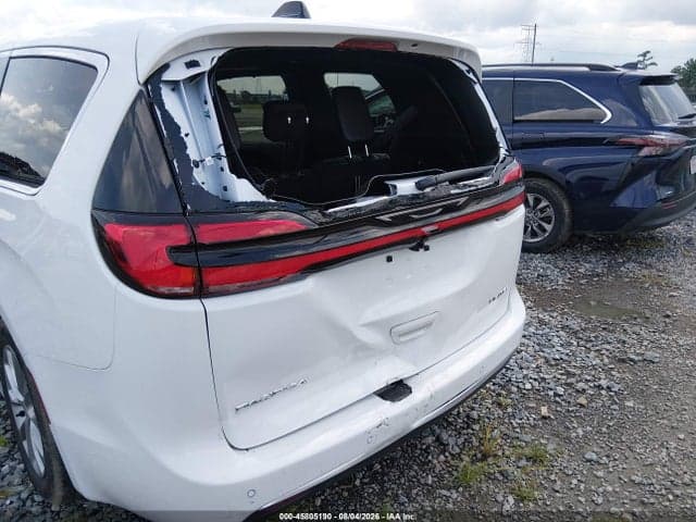 2027 CHRYSLER PACIFICA 6