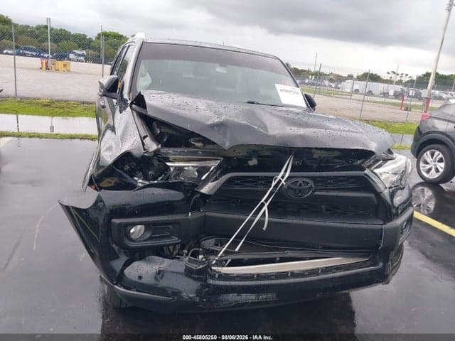 2018 TOYOTA 4RUNNER LIMITED 6