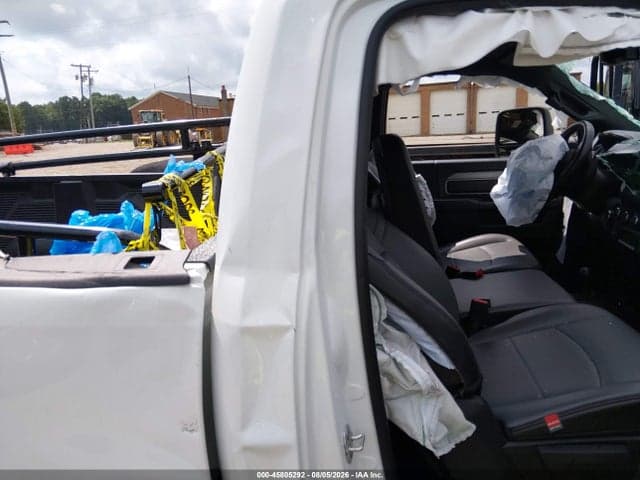 2024 RAM 2500 TRADESMAN 8