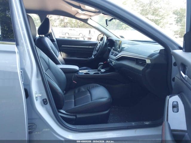 2025 NISSAN ALTIMA SR AWD 5
