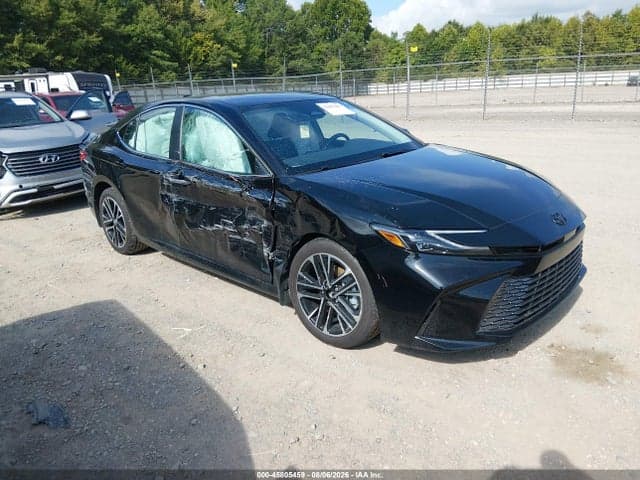 2026 TOYOTA CAMRY XLE 1