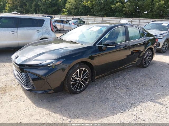 2026 TOYOTA CAMRY XLE 2
