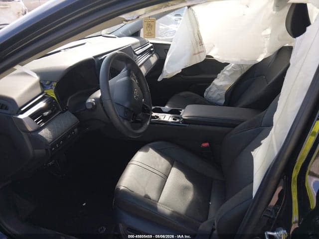 2026 TOYOTA CAMRY XLE 5