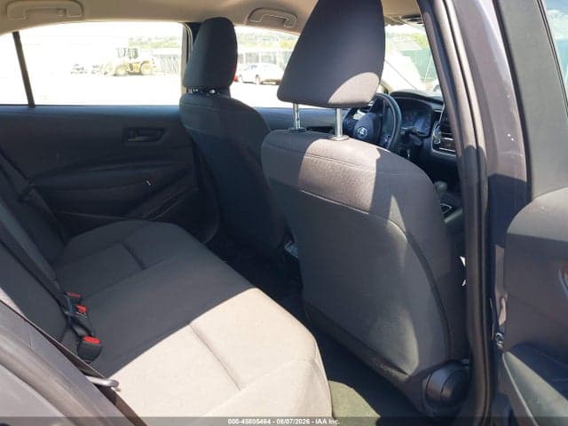 2024 TOYOTA COROLLA LE 8
