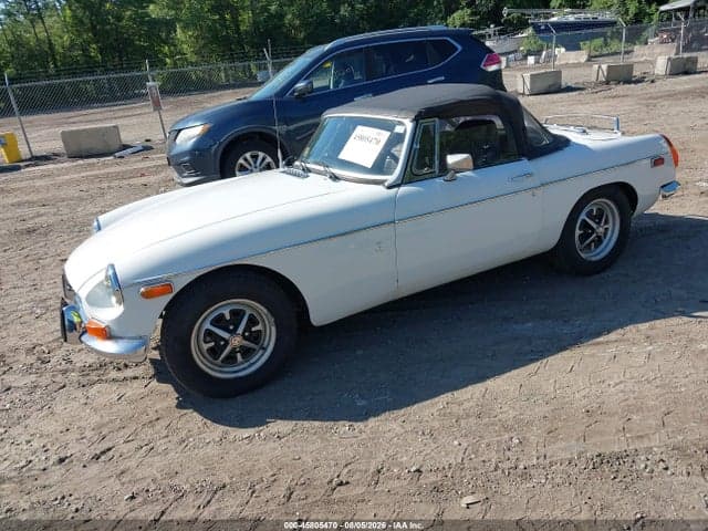 1973 MGB CAR 2