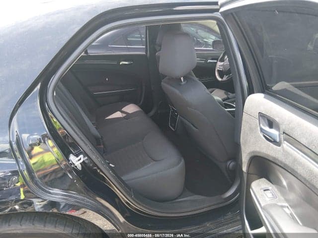 2022 CHRYSLER 300 TOURING 8