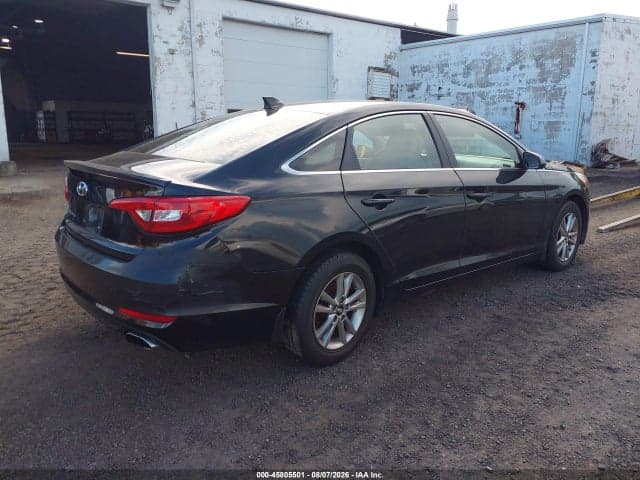 2017 HYUNDAI SONATA SE 4