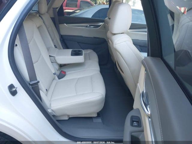 2018 CADILLAC XT5 LUXURY 8