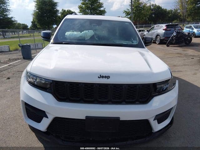 2025 JEEP GRAND CHEROKEE ALTITUDE X 4X4 18