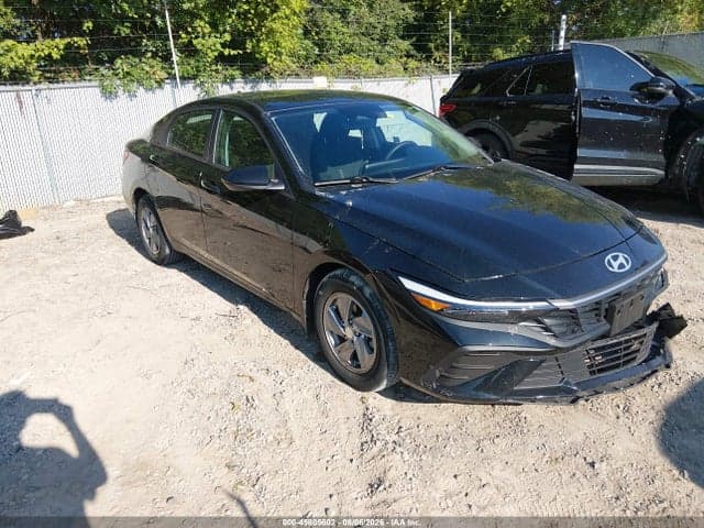 2025 HYUNDAI ELANTRA SE - 1