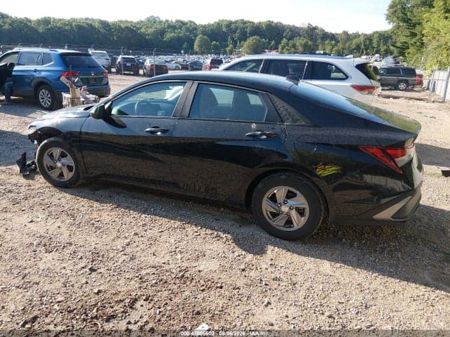 2025 HYUNDAI ELANTRA SE 15