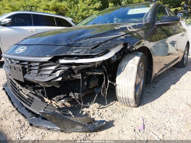 2025 HYUNDAI ELANTRA SE 6