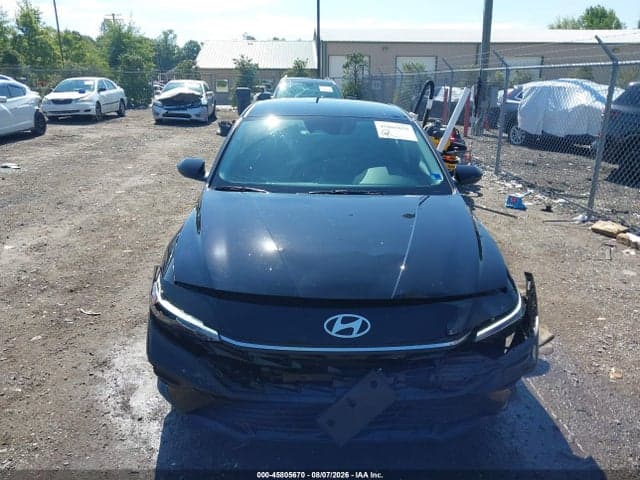 2026 HYUNDAI ELANTRA SE 12