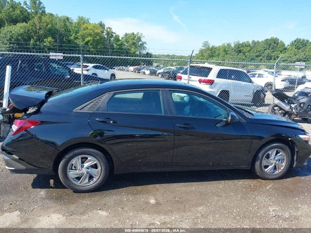 2026 HYUNDAI ELANTRA SE 13