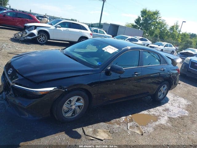 2026 HYUNDAI ELANTRA SE 14