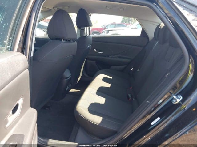2026 HYUNDAI ELANTRA SE 8