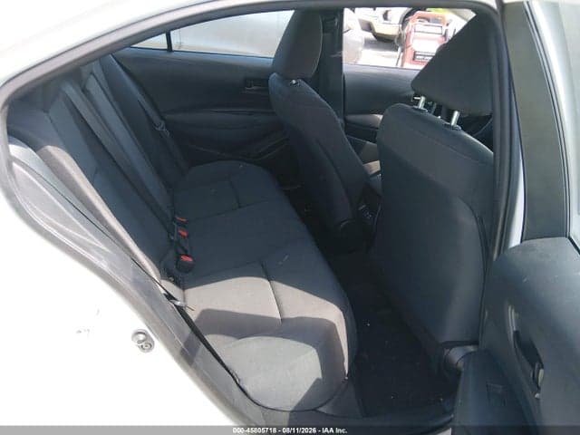 2025 TOYOTA COROLLA LE 8