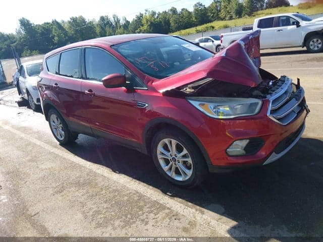 2017 FORD ESCAPE SE 1