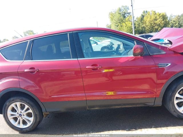 2017 FORD ESCAPE SE 14