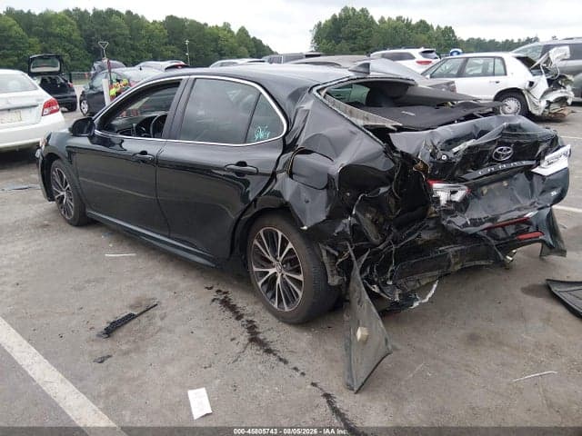 2019 TOYOTA CAMRY SE 3