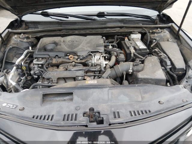 2019 TOYOTA CAMRY SE 10