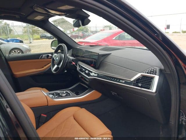 2025 BMW X5 PHEV XDRIVE50E 5