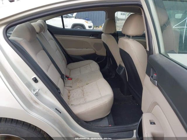 2018 HYUNDAI ELANTRA SEL 8