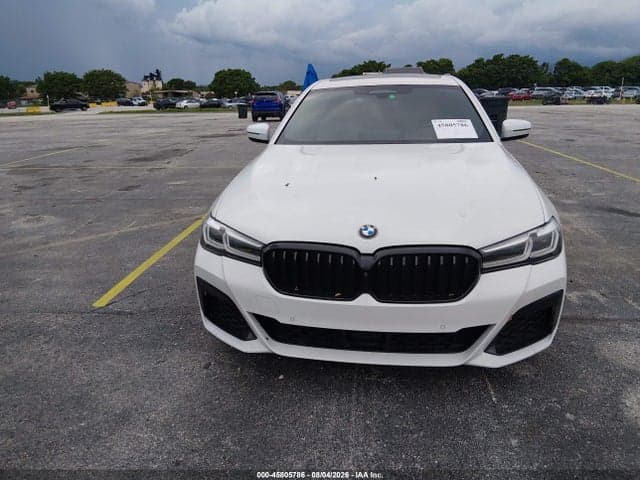 2021 BMW 530I 12