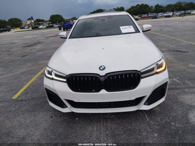 2021 BMW 530I 6