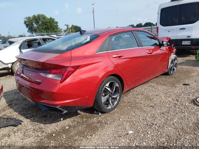 2021 HYUNDAI ELANTRA LIMITED 4