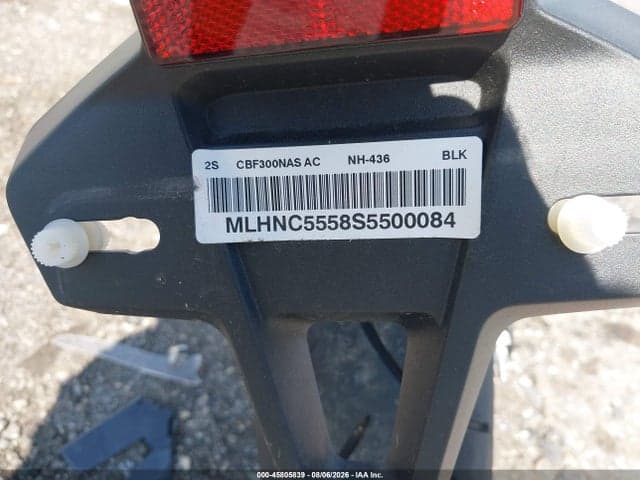 2025 HONDA CBF300 10