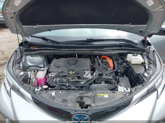 2021 TOYOTA SIENNA XSE 10