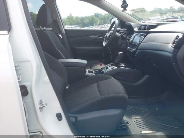 2019 NISSAN ROGUE SV 5