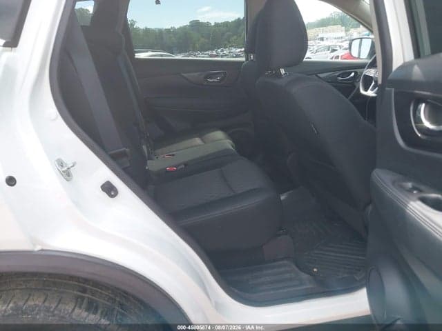 2019 NISSAN ROGUE SV 8