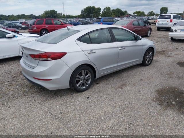 2018 HYUNDAI ELANTRA SEL 4