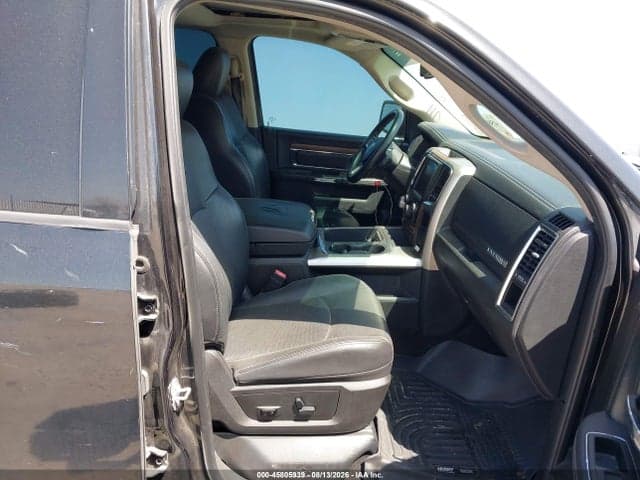 2017 RAM 1500 LARAMIE 4X2 5'7 BOX 5