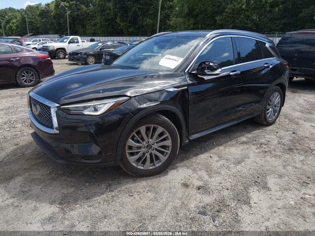2023 INFINITI QX50 LUXE 2